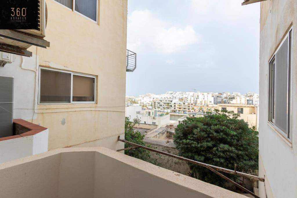 Modern 2Br Apt In The Quaint Village Of Marsaskala & Ac By 360 Estates ภายนอก รูปภาพ